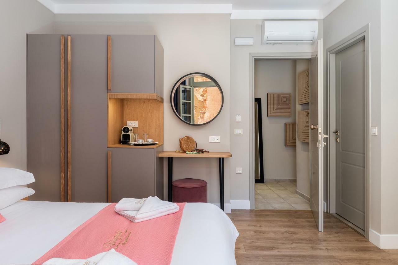 Viaggio Elegant Rooms Chania  ภายนอก รูปภาพ